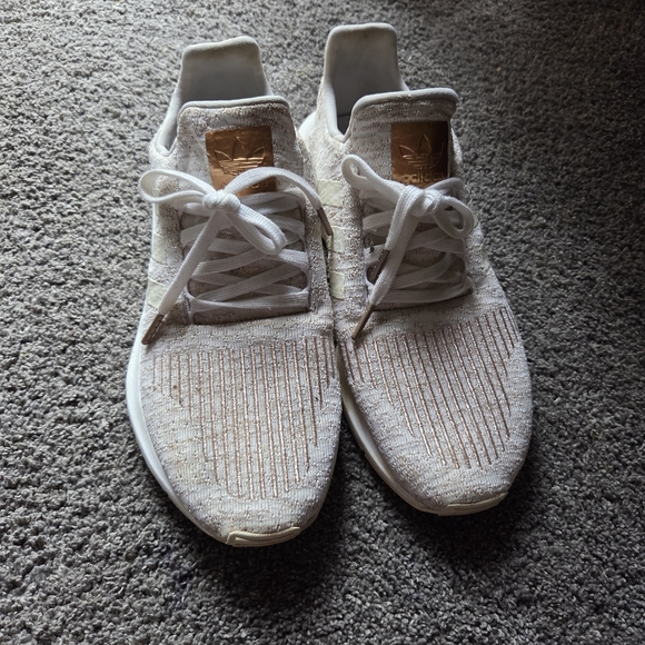 adidas Women's Cream and Gold Sneakers - Picture 2 of 5